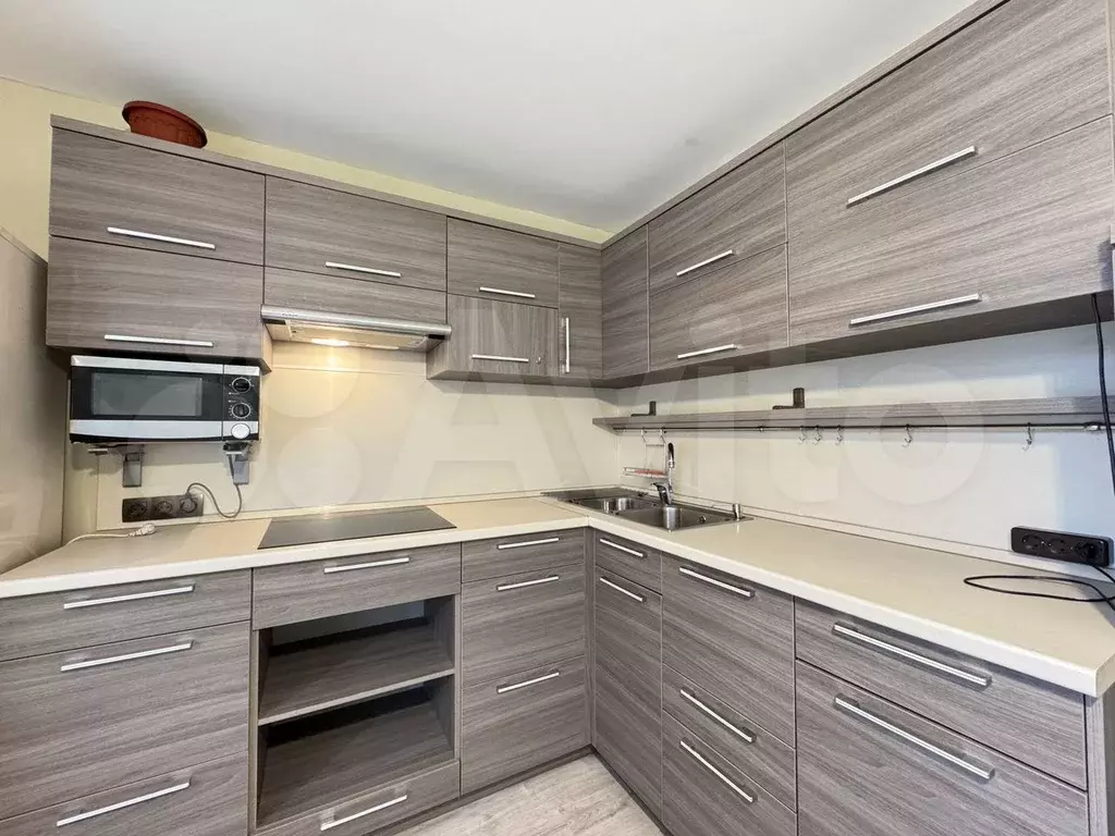 2-к. квартира, 73 м, 5/9 эт. - Фото 0