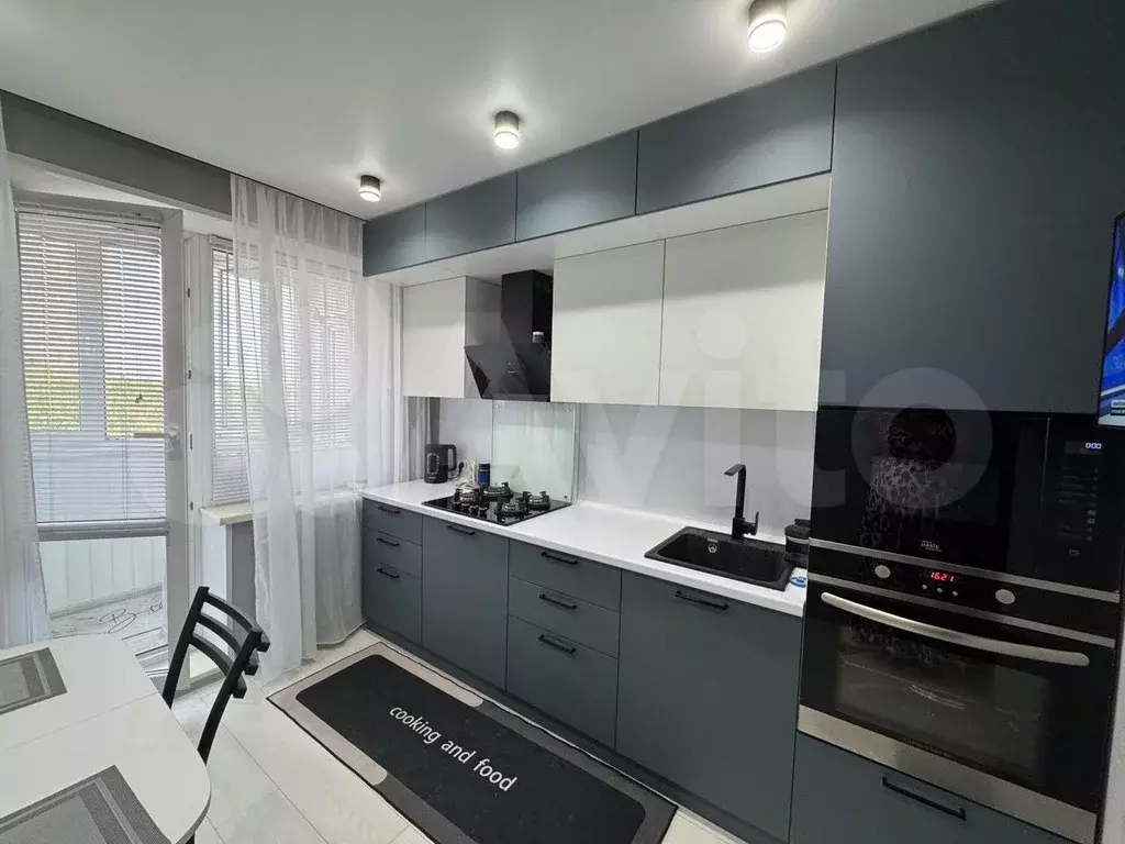 3-к. квартира, 70 м, 7/10 эт. - Фото 0