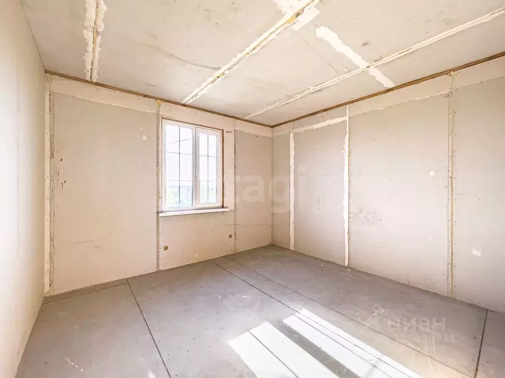 Дом в Вологодская область, пос. Надеево ул. Радужная (120 м) - Фото 1