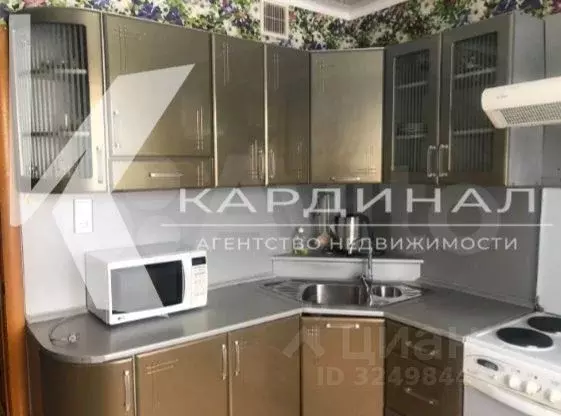 3-к кв. Белгородская область, Старый Оскол Жукова мкр, 49 (64.0 м) - Фото 1