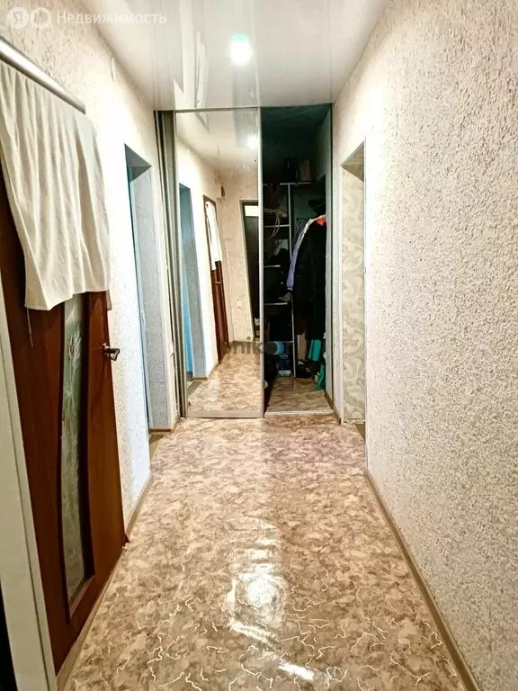 1-комнатная квартира: село Павловка, улица Карла Маркса, 37 (43 м) - Фото 0