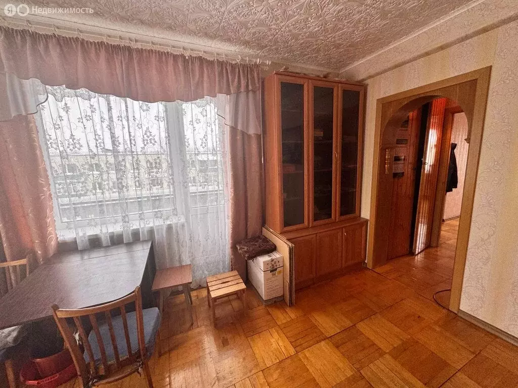 4-комнатная квартира: село Русско-Высоцкое, 19 (70 м) - Фото 2