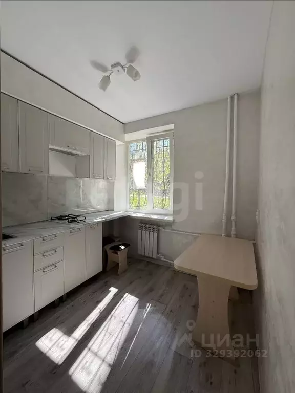 1-к кв. Крым, Симферополь ул. Беспалова (30.0 м) - Фото 2