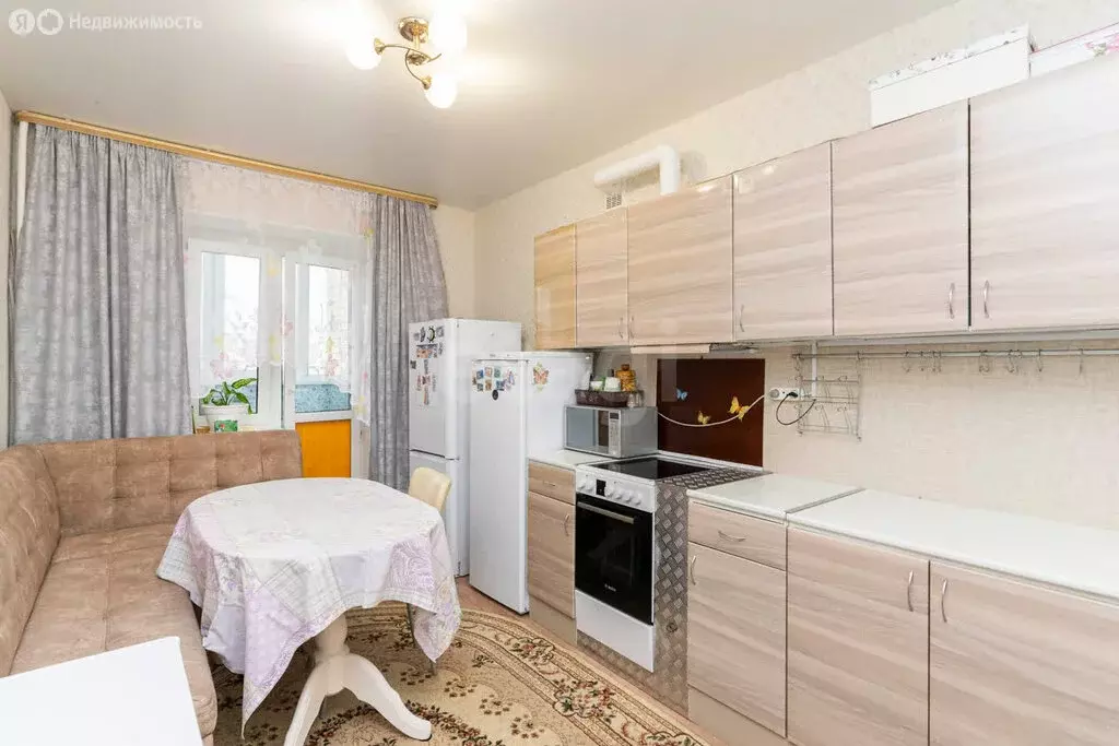 2-комнатная квартира: Тюмень, Широтная улица, 158к1 (62 м) - Фото 0