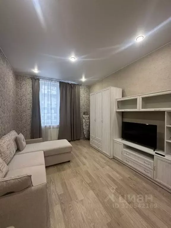 Студия Санкт-Петербург Московский просп., 183-185 (28.0 м) - Фото 0