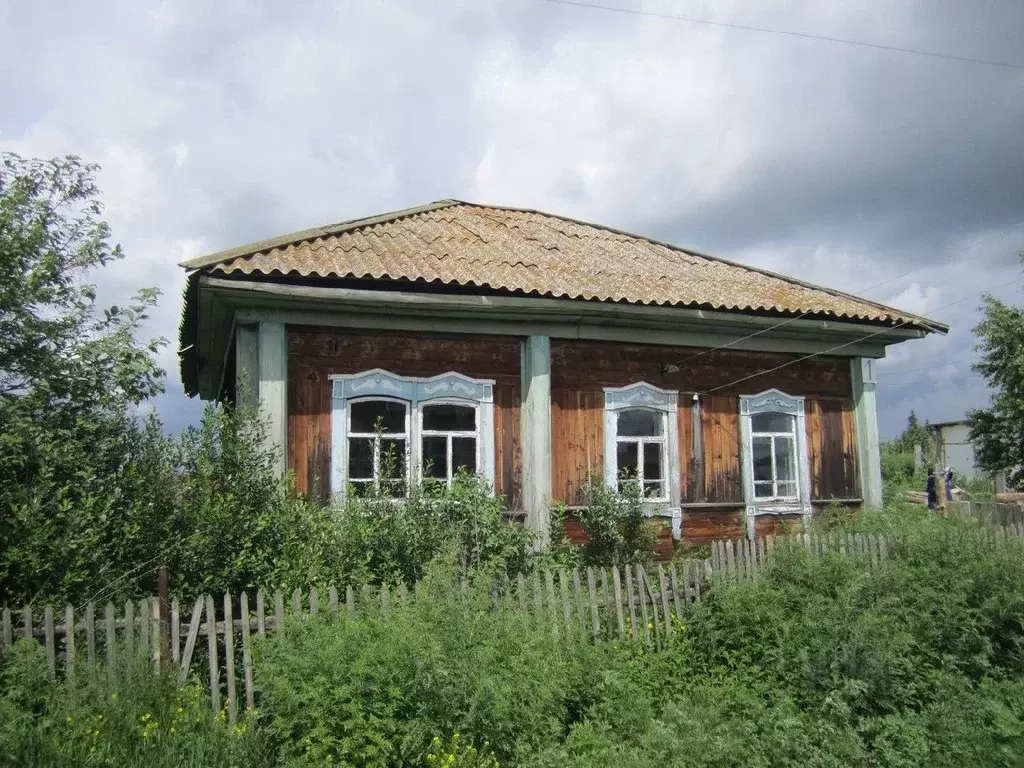 Дом в Кемеровская область, Топкинский район, с. Усть-Сосново Банный ... - Фото 0