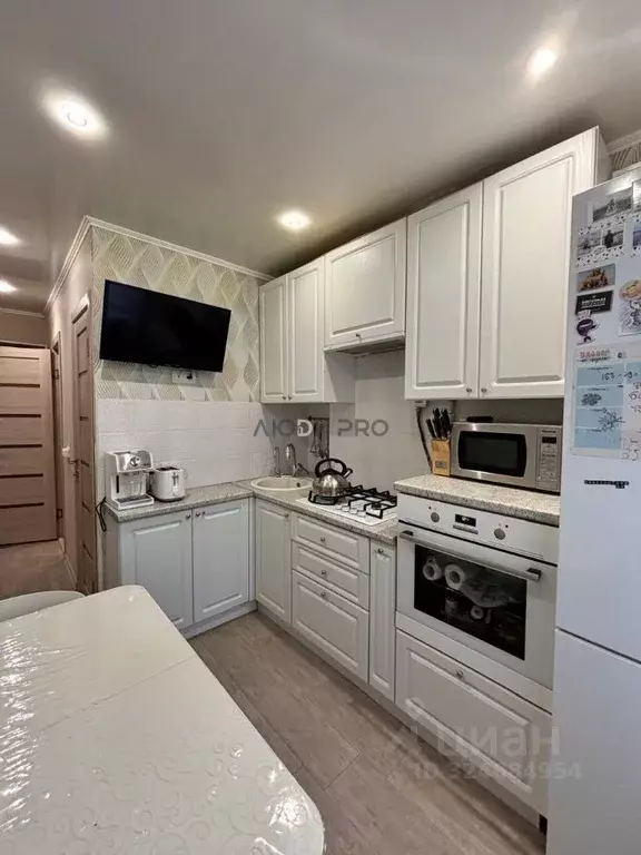 3-к кв. Башкортостан, Уфа Баязита Бикбая ул., 36 (60.0 м) - Фото 1