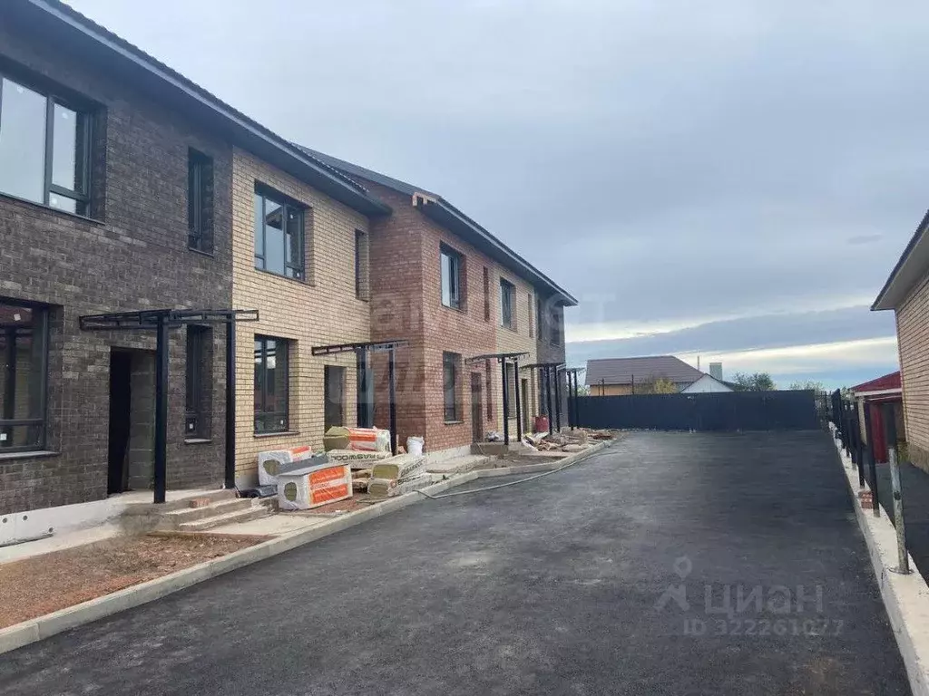 Таунхаус в Оренбургская область, Оренбургский район, пос. Пригородный ... - Фото 1