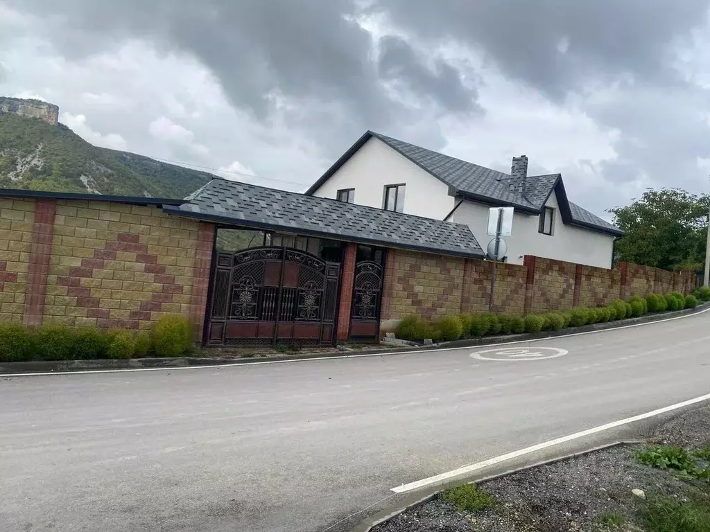 Дом в Крым, Бахчисарайский район, Куйбышево пгт ул. Лесная, 37Д (250 ... - Фото 1