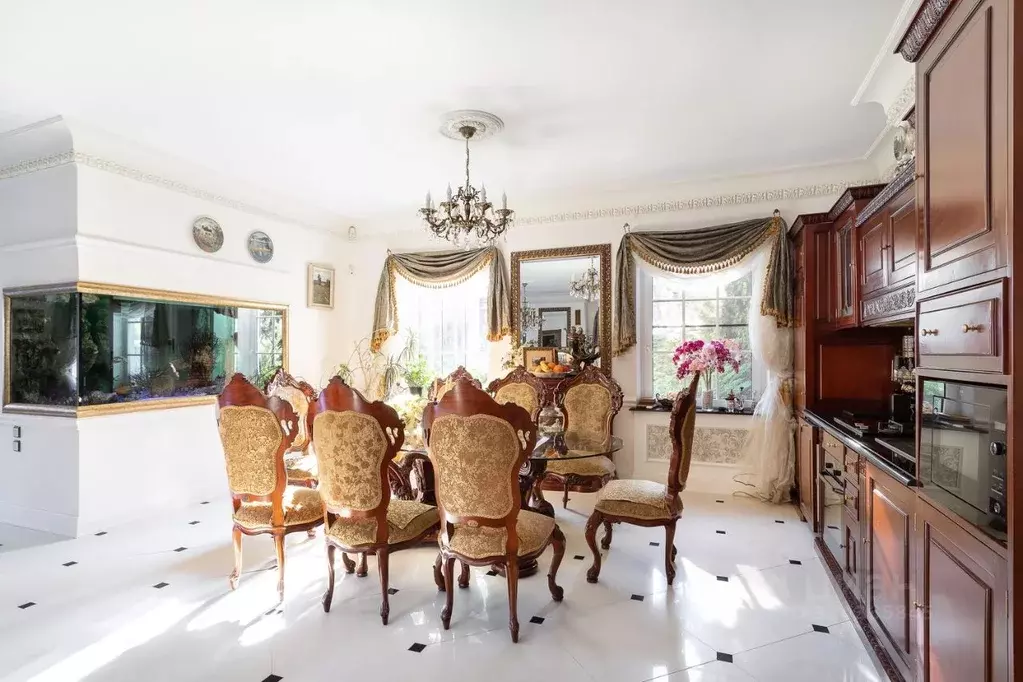 Коттедж в Санкт-Петербург просп. Лахтинский, 104 (333 м) - Фото 1