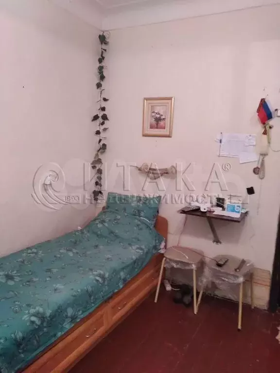 Комната 13,8 м в 5-к., 2/4 эт. - Фото 0