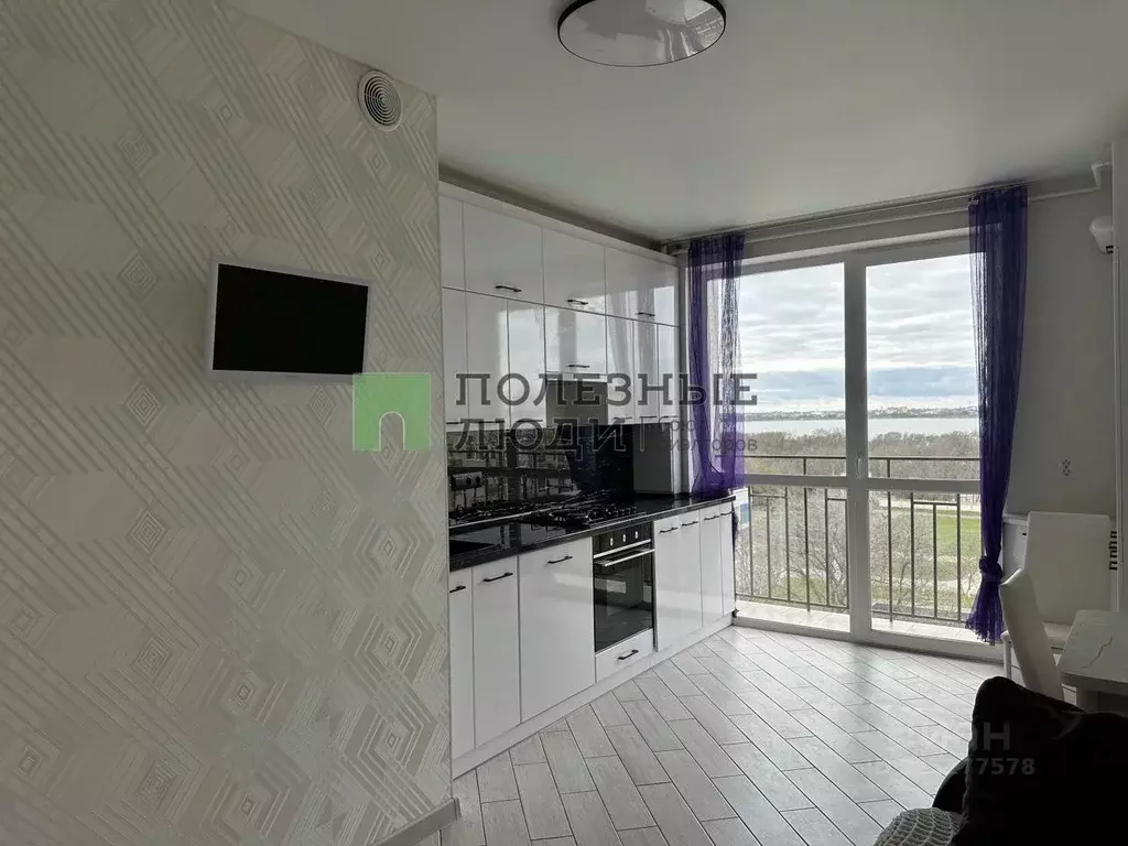 1-к кв. Крым, Евпатория просп. Ленина, 68к42 (44.0 м) - Фото 1