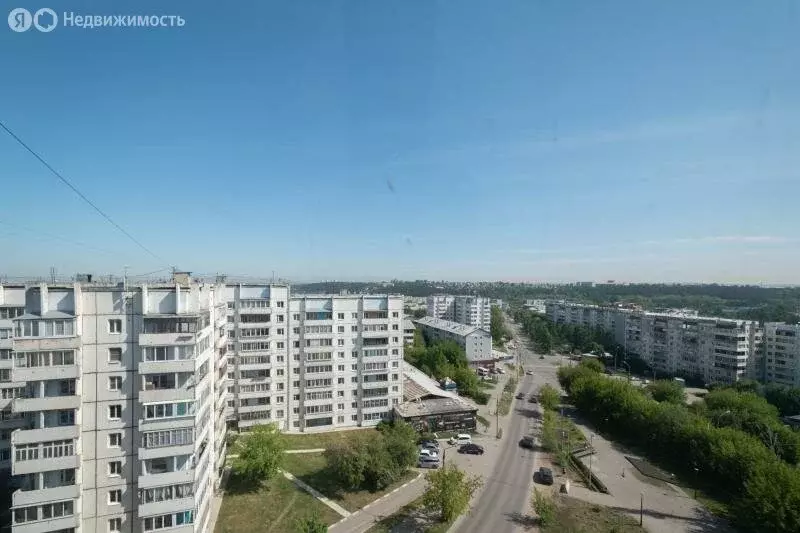 2-комнатная квартира: Иркутск, микрорайон Первомайский, улица ... - Фото 0