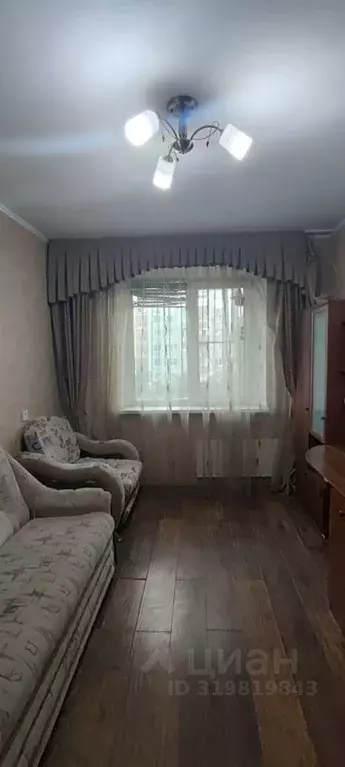 3-к кв. Волгоградская область, Волгоград ул. Маршала Еременко, 52 ... - Фото 1