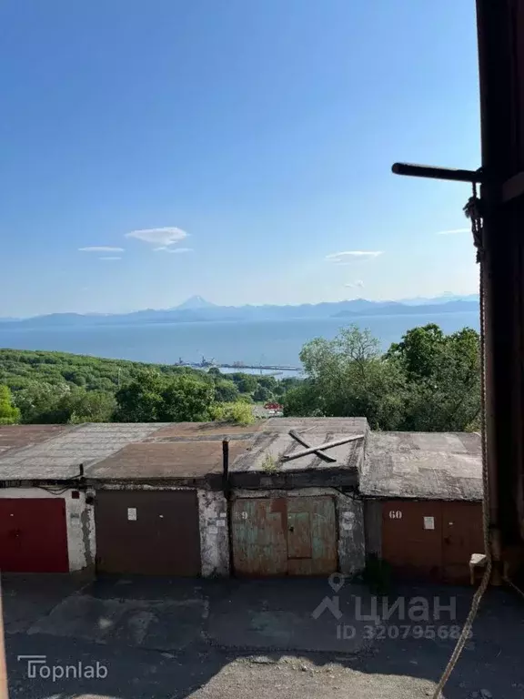 Гараж в Камчатский край, Петропавловск-Камчатский Дальняя ул. (115 м) - Фото 2