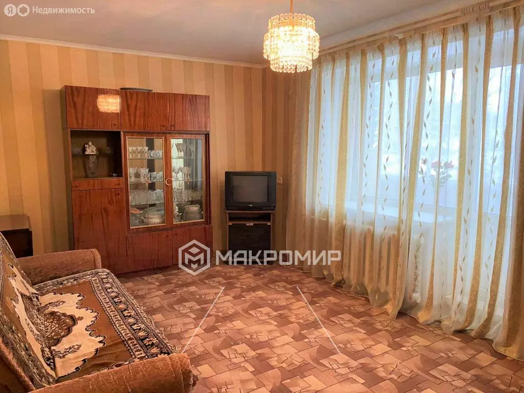 2-комнатная квартира: Пермь, шоссе Космонавтов, 72 (44.6 м) - Фото 0
