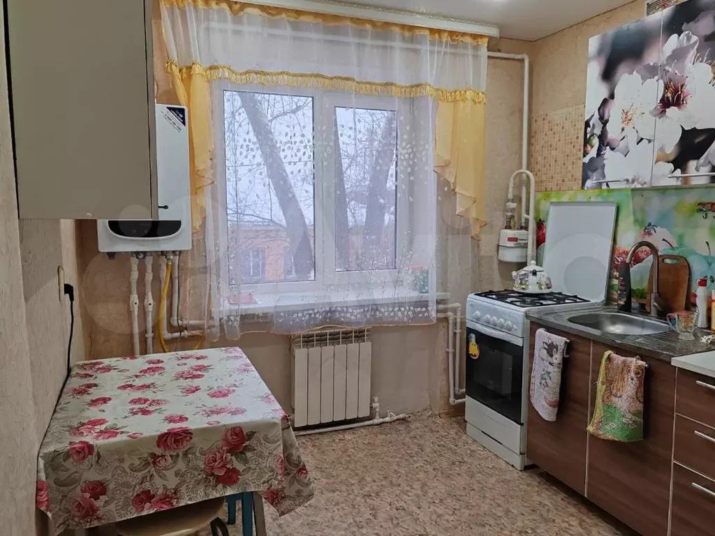 2-к. квартира, 40м, 2/2эт. - Фото 0