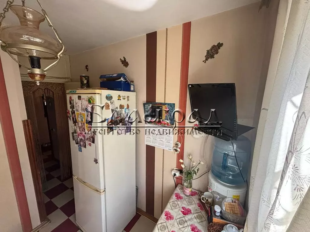 Продаётся 4-к квартира, 63 м - Фото 0