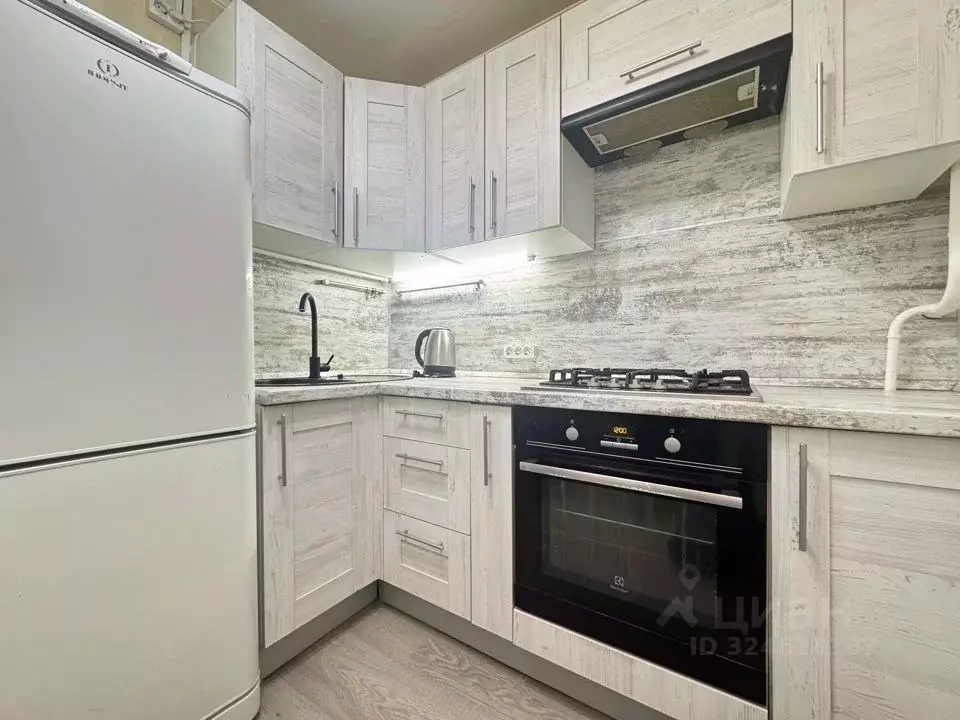 2-к кв. Московская область, Дмитровский муниципальный округ, Икша пгт ... - Фото 1