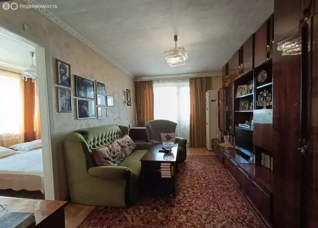 3-комнатная квартира: Евпатория, проспект Победы, 10 (50.4 м) - Фото 2