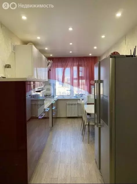 3-комнатная квартира: Якутск, Мерзлотная улица, 31 (61.8 м) - Фото 1