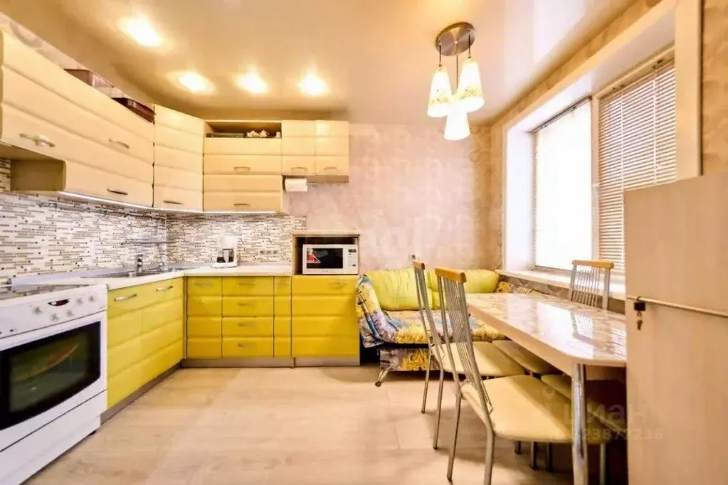 3-к кв. Хабаровский край, Хабаровск ул. А.А. Вахова, 8Д (70.1 м) - Фото 1