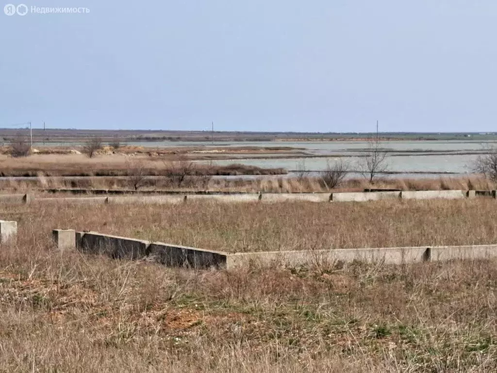 Участок в Черноморский район, село Межводное (20 м) - Фото 0