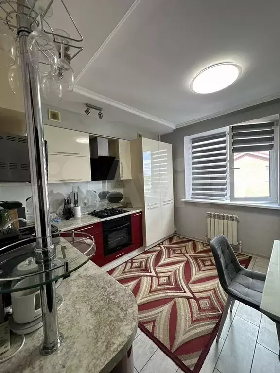 1-к. квартира, 46 м, 4/5 эт. - Фото 1