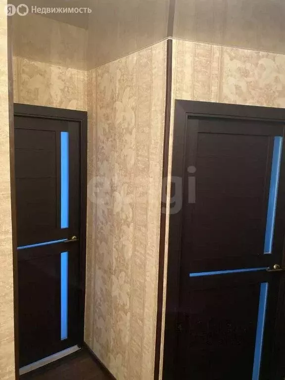 3-комнатная квартира: Новосибирск, улица Доватора, 19/1 (57.4 м) - Фото 0