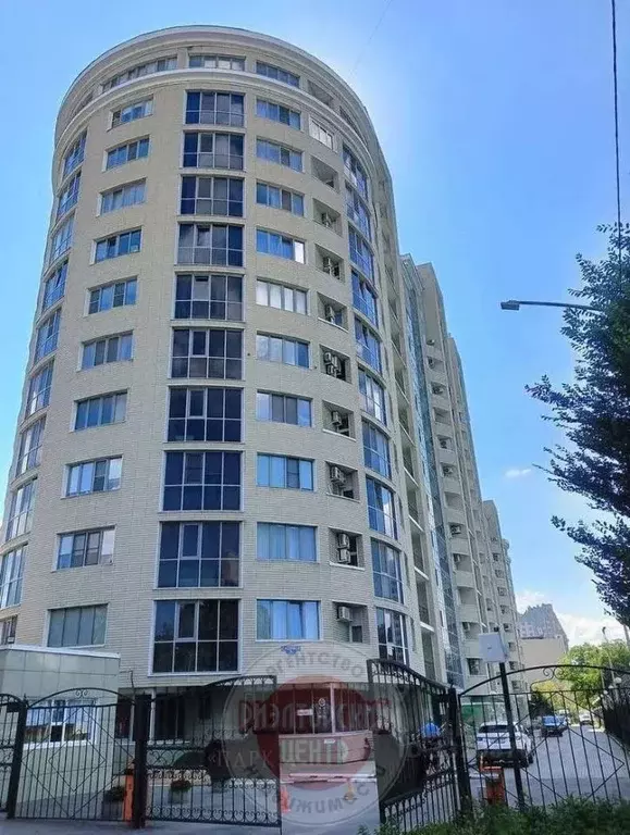 2-к кв. Белгородская область, Белгород Садовая ул., 3А (113.7 м) - Фото 1