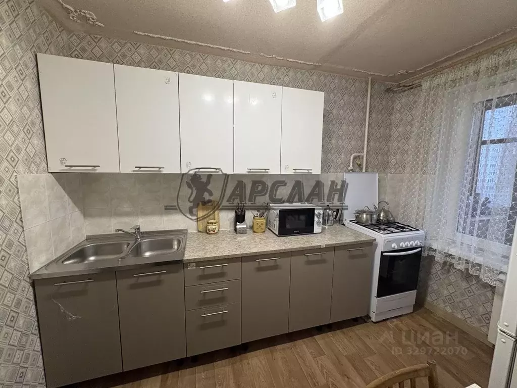 3-к кв. Татарстан, Казань ул. Юлиуса Фучика, 107 (65.0 м) - Фото 1