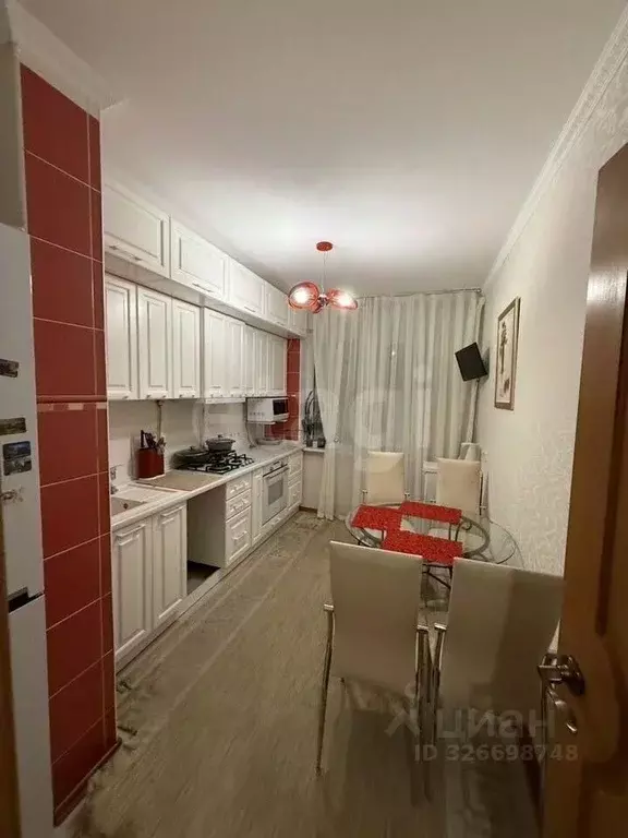 3-к кв. Крым, Симферополь ул. Маршала Жукова (65.0 м) - Фото 2