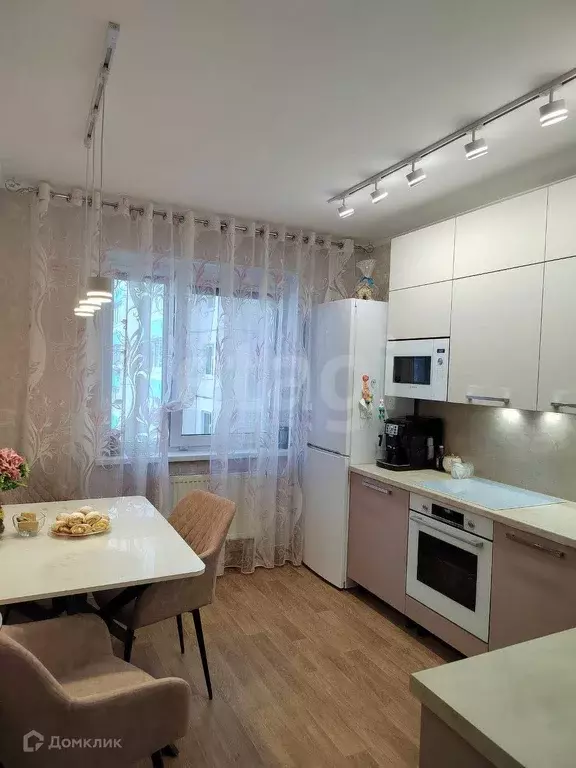 Продаётся 3-к квартира, 70 м - Фото 0