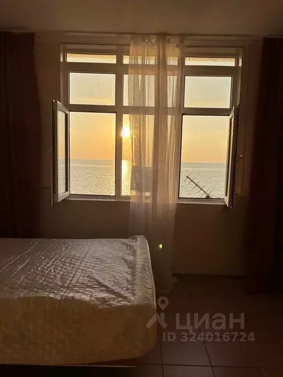 Дом в Краснодарский край, Сочи пос. Лоо, ул. Азовская (22 м) - Фото 2