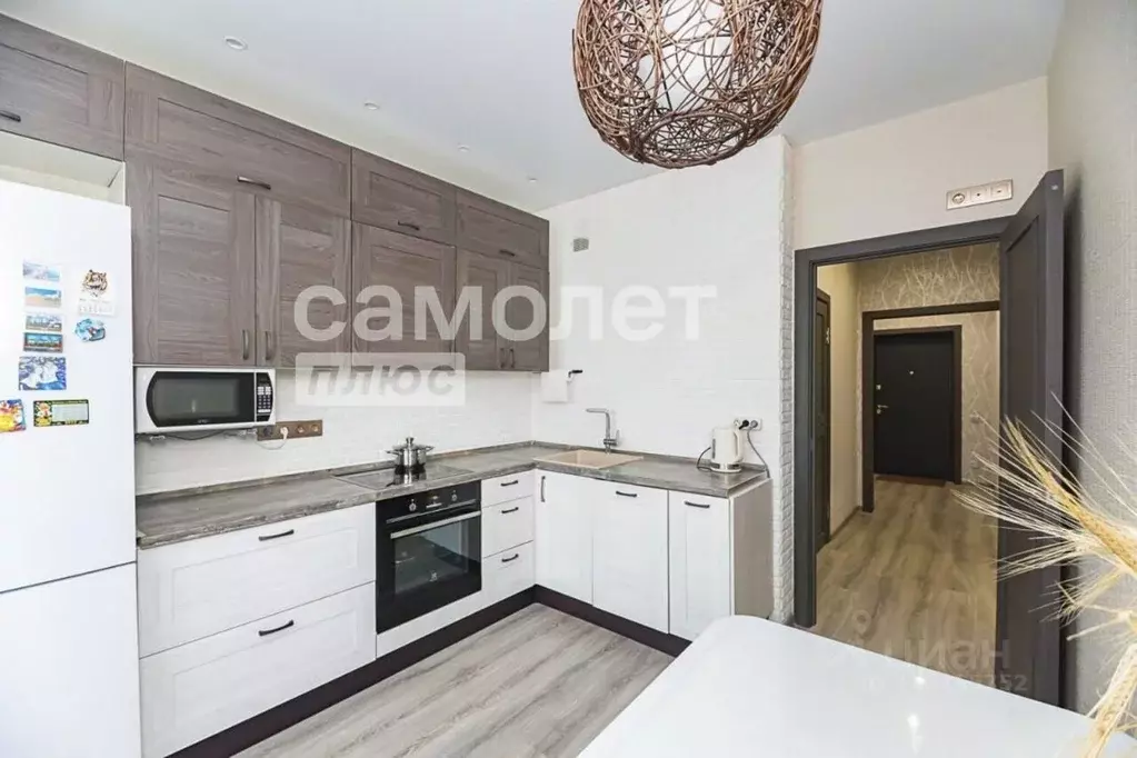 2-к кв. Кемеровская область, Кемерово бул. Строителей, 57/1 (58.0 м) - Фото 1