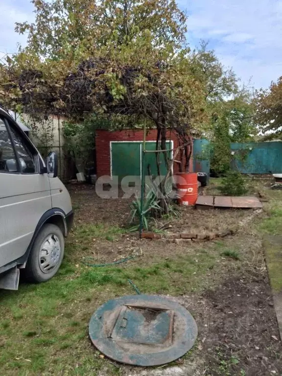 Дом в Краснодарский край, Новокубанский район, Советское с/пос, ... - Фото 2