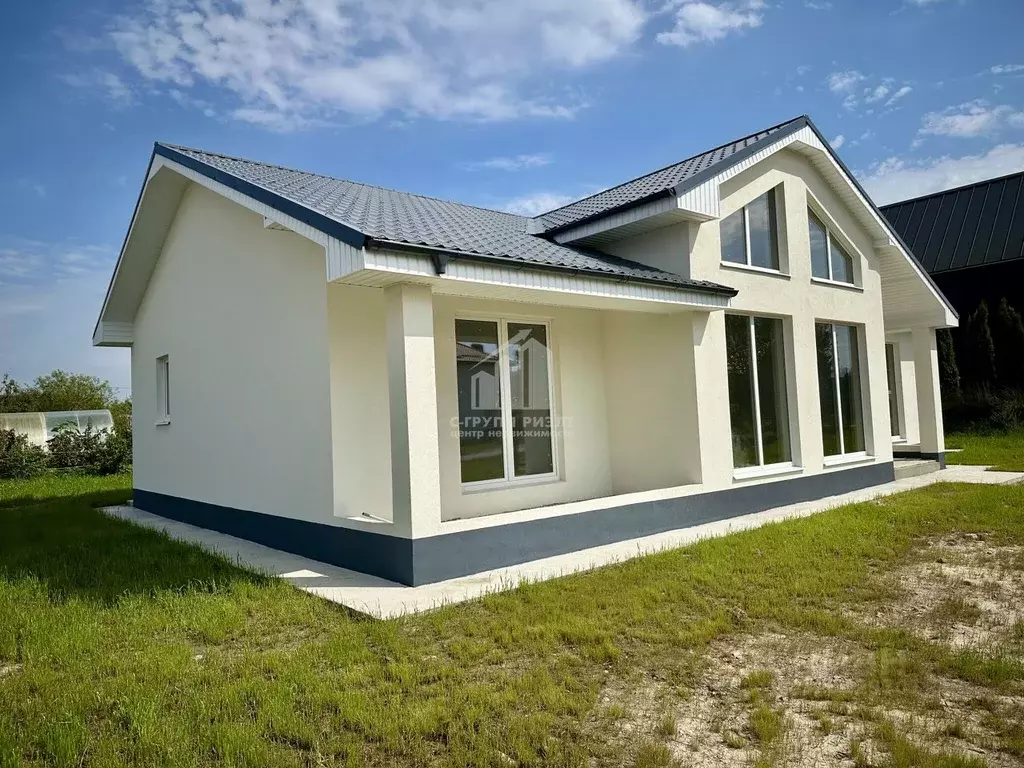 Дом в Калининградская область, Гурьевский муниципальный округ, пос. ... - Фото 1