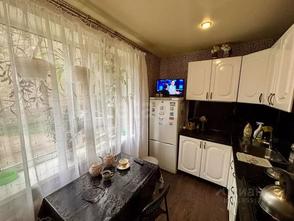 2-к кв. Псковская область, Остров Авиационная ул., 6 (45.4 м) - Фото 1