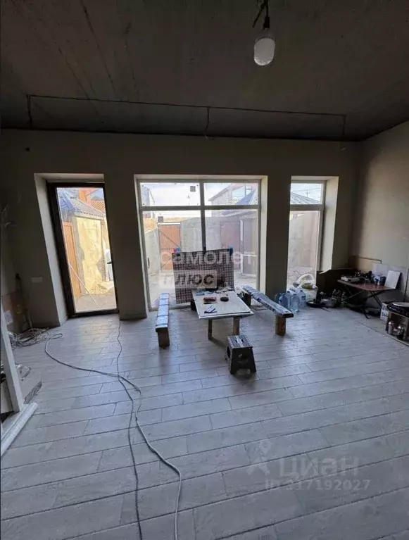 Таунхаус в Дагестан, Каспийск пл. Имени Ленина (100 м) - Фото 1