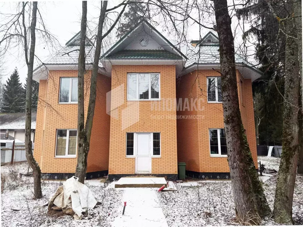 Дом в Московская область, Наро-Фоминский городской округ, д. Свитино ... - Фото 1