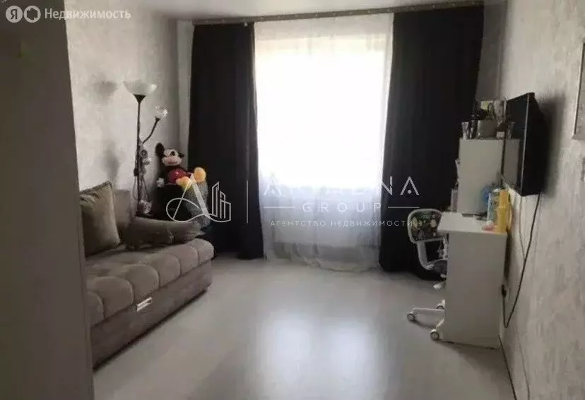 1-комнатная квартира: Уфа, улица Генерала Ишбулатова, 8/2 (37.7 м) - Фото 2