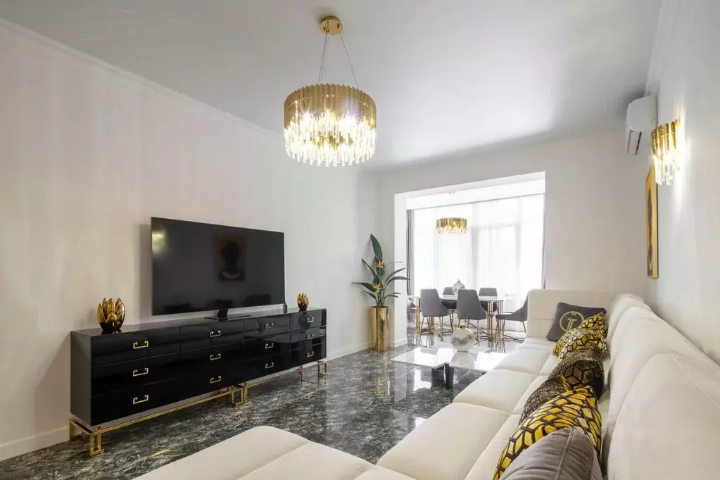 2-к кв. Краснодарский край, Сочи Центральный мкр, ул. Первомайская, 21 ... - Фото 2