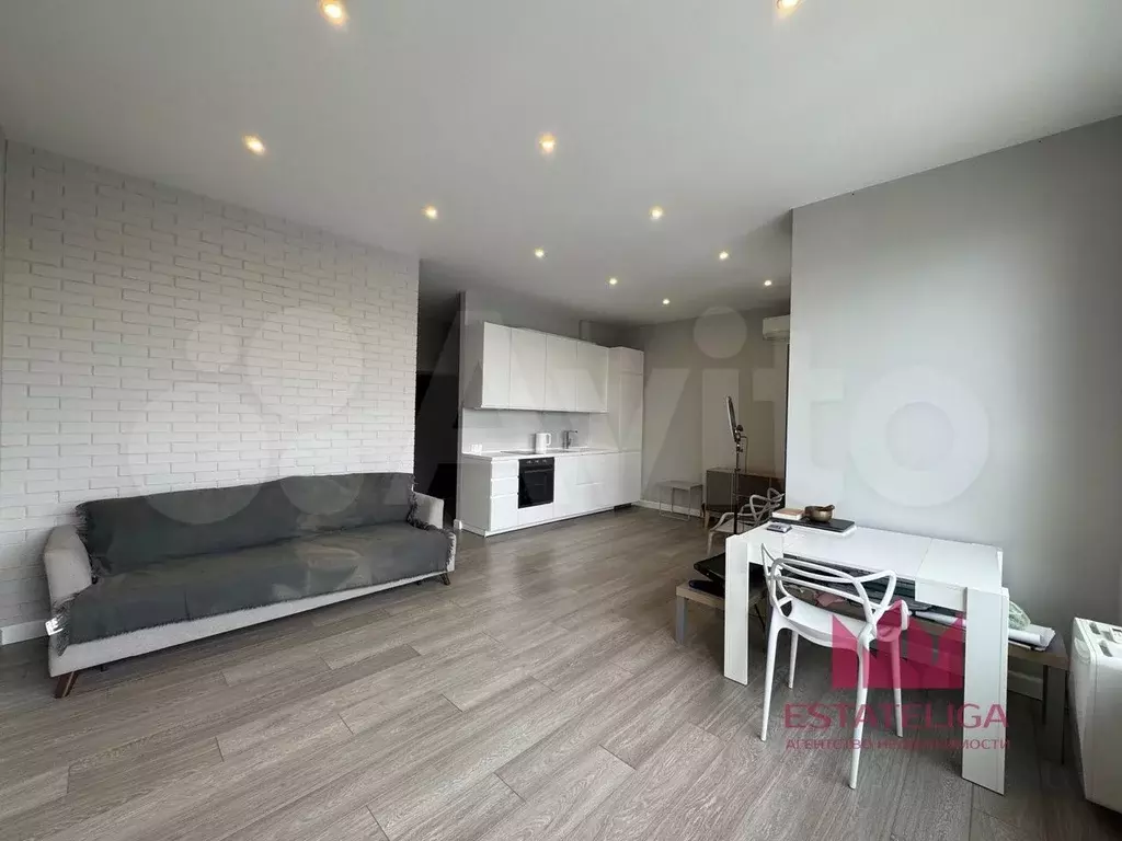 1-к. квартира, 40 м, 10/20 эт. - Фото 1