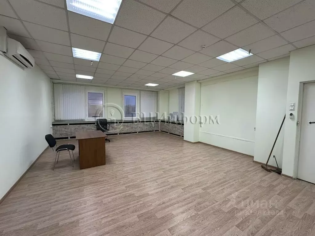 Офис в Санкт-Петербург Кантемировская ул., 12 (49 м) - Фото 0