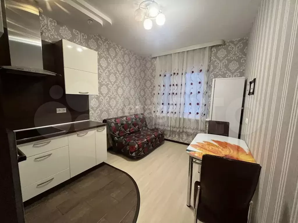 1-к. квартира, 44 м, 2/17 эт. - Фото 1