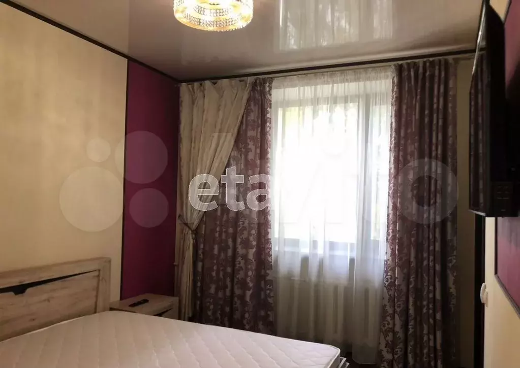 2-к. квартира, 57 м, 2/4 эт. - Фото 0