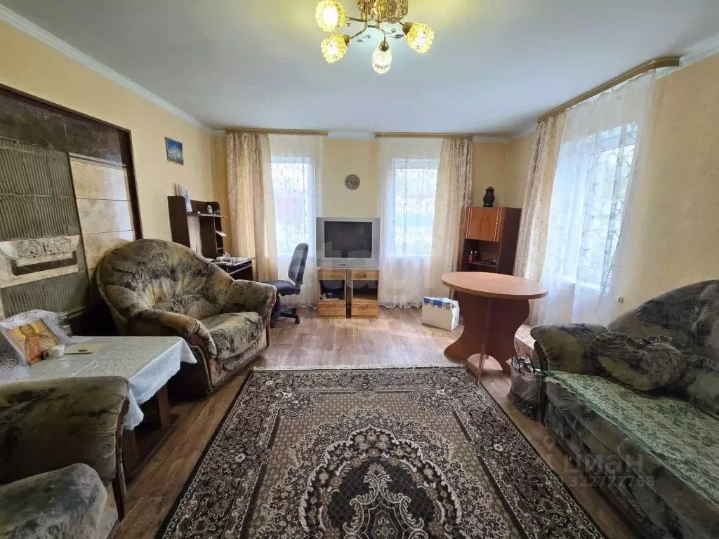 Дом в Белгородская область, Валуйский муниципальный округ, с. ... - Фото 1