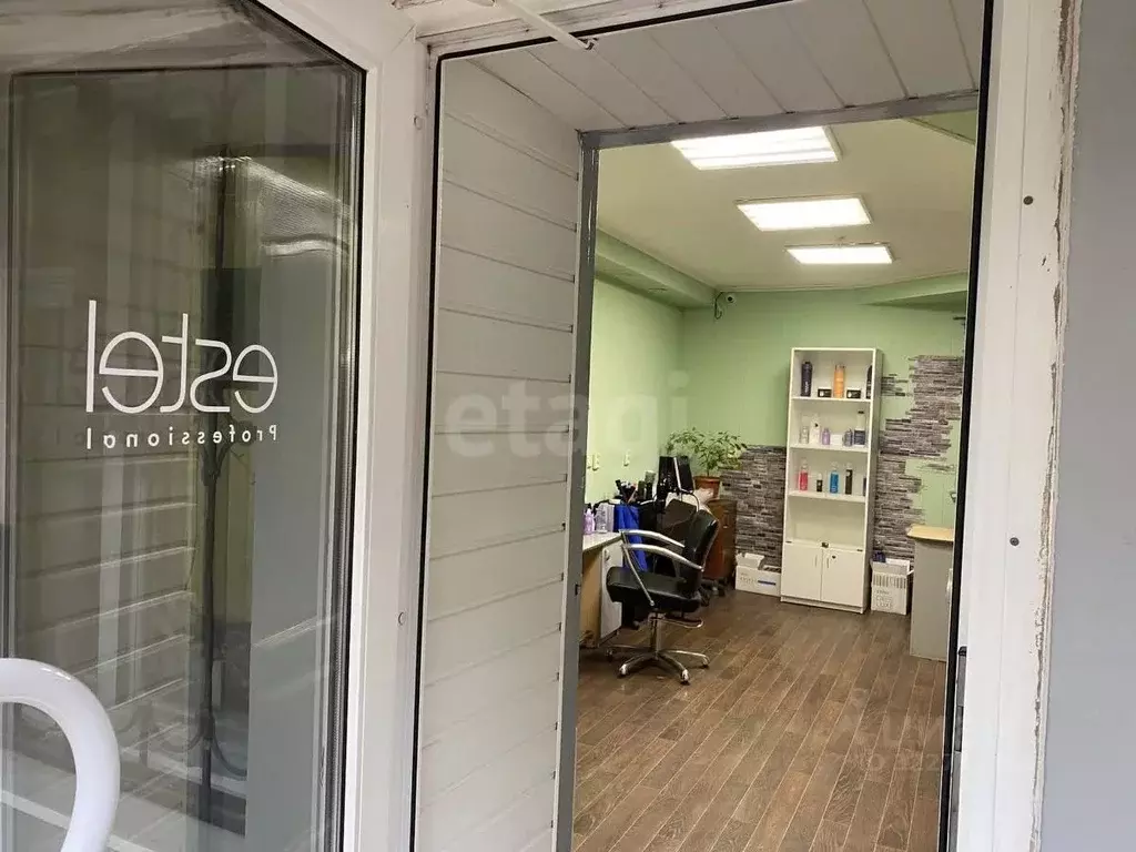 Помещение свободного назначения в Саратовская область, Саратов просп. ... - Фото 2