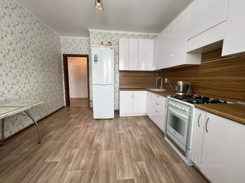 2-к кв. Башкортостан, с. Кармаскалы ул. Худайбердина, 18/1 (65.6 м) - Фото 0