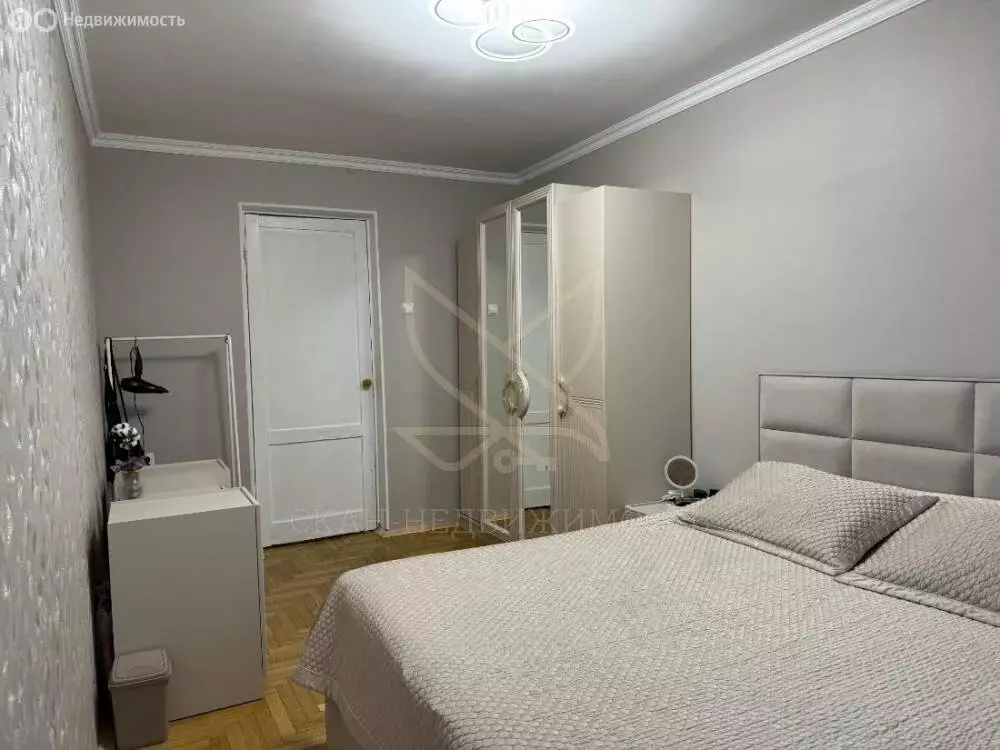 3-комнатная квартира: Пятигорск, проспект 40 лет Октября, 16 (70 м) - Фото 0